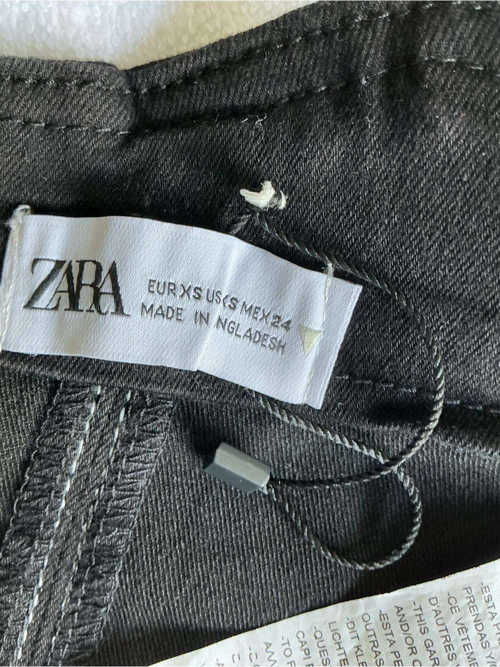 Zara Black Corset Crop Top with Contrast Stitching - Picture 10 of 15